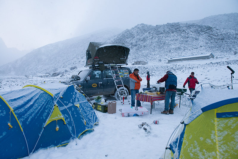 Outdoor Camping Sleeping Skills