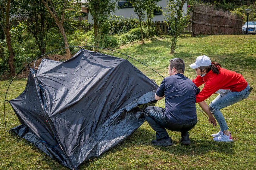 What are the skills to pitch outdoor tents?